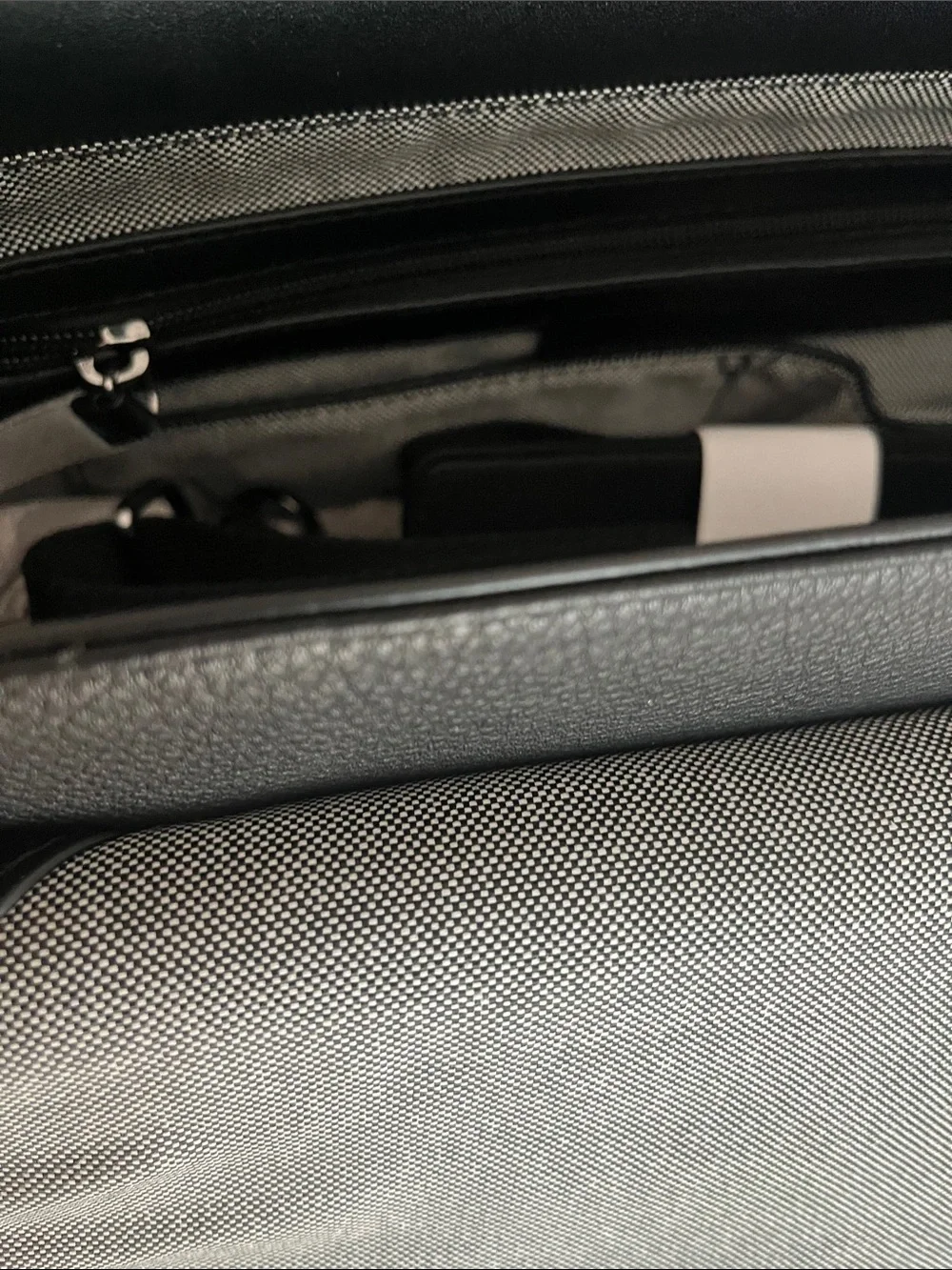 Ted Baker Irvine Pebbled Magnetic Snap Messenger Bag - Picture 13 of 14